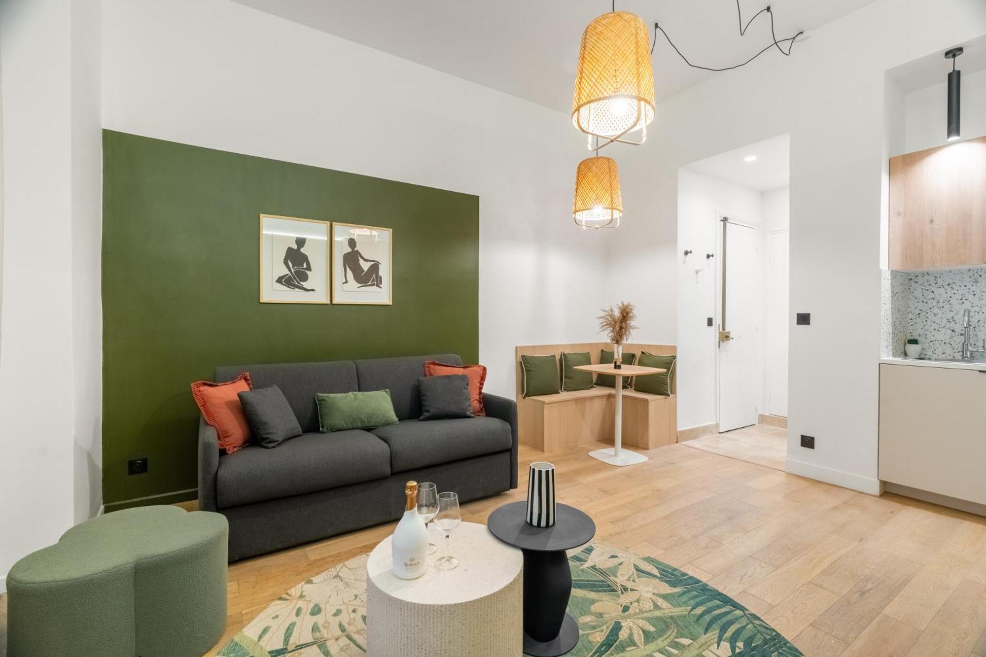 Charming Parisian Apartment Paris